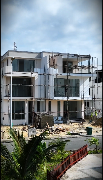 4-Bedroom Semi-Detached Duplex with BQ